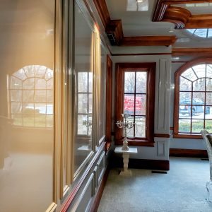 jackieperry_glossdiningrm_1